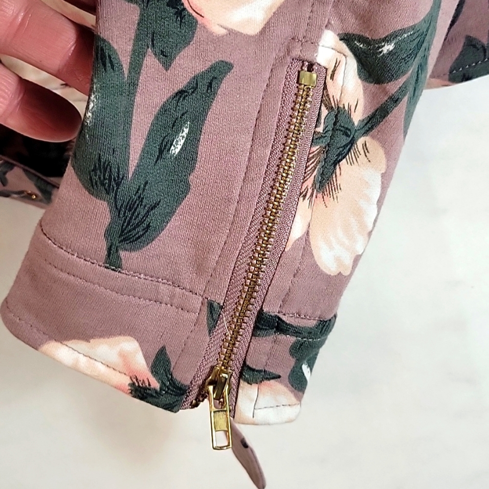 Roly Poly Floral Bomber Jacket w Brass Detail  Size M - Picture 8 of 12